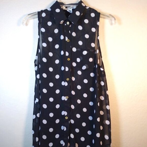 Sans Souci Women’s Black & white Polka Dot Button Down Sleeveless Top M - Picture 1 of 16